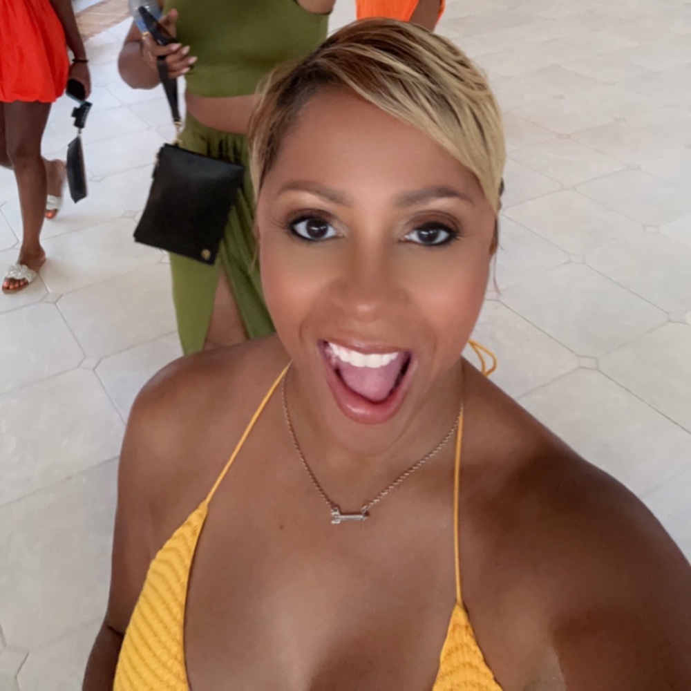 Meet your Posher, Shaterra